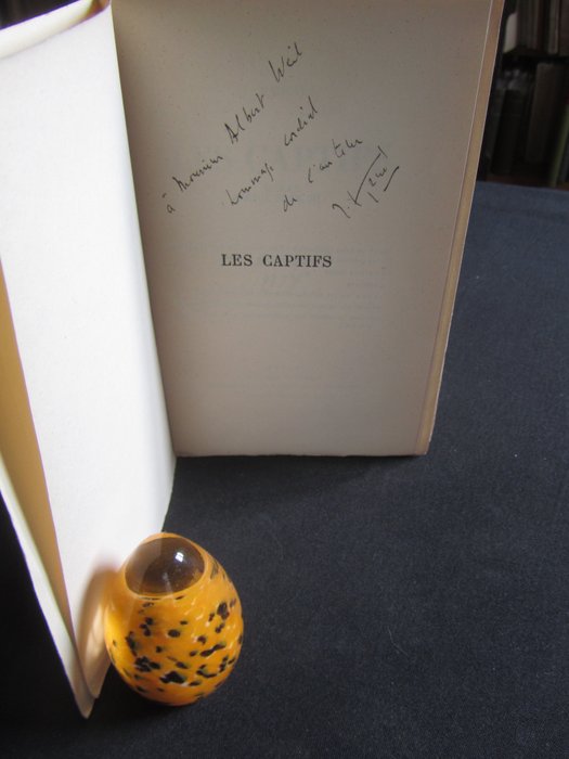Signé; Joseph Kessel - Les Captifs - 1926