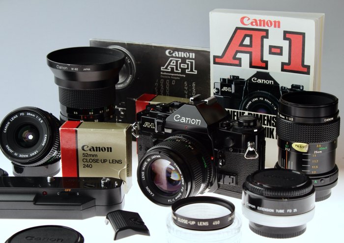 Canon A-1  "Kit" Αντανακλαστική φωτογραφική μηχανή με μονό φακό (TLR)
