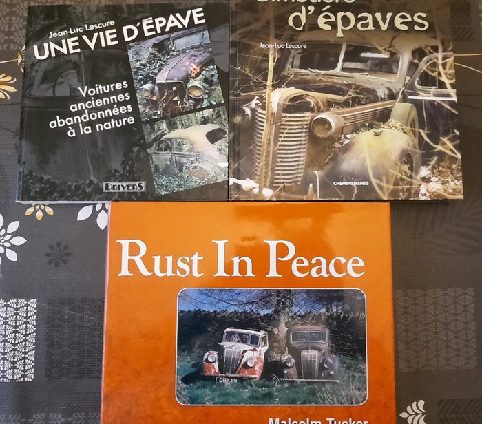 Book - Alle automerken uit vervlogen tijden - Une vie d'épaves + Cimetière d'épaves: L'esprit du Vieux + Rust in peace