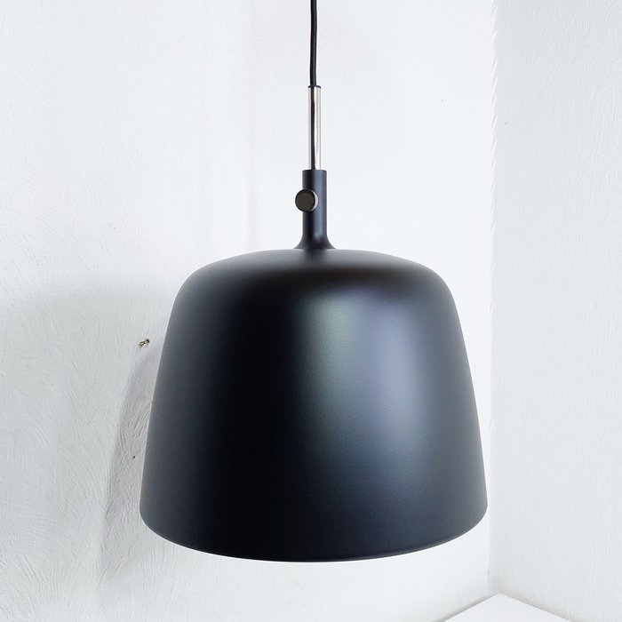 Nordlux, Design For The People - - Bjørn+Balle - 掛燈 - Norbi 30 - 黑色 - 鋁