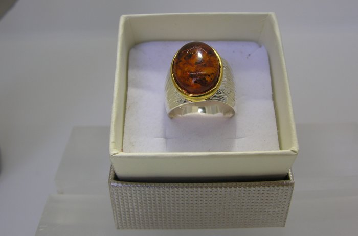 Amber 戒指 - 高度: 27 mm - 闊度: 21 mm- 8.1 g - (1)