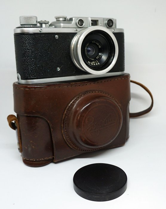 Zorki 1 with rare lens Orion-15 28mm f6 Analoge Kamera
