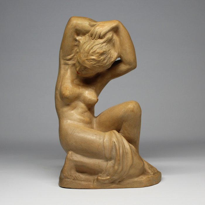 Skulptur, Art deco woman - 26 cm - Keramikk