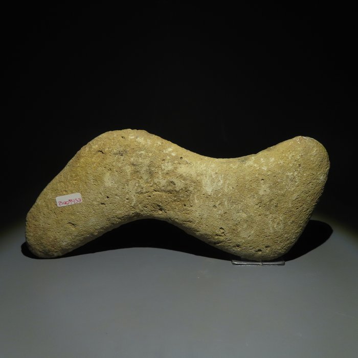 Neolithischen Stein Werkzeug. 3000-1500 v. Chr. 25 cm lang.  (Ohne Mindestpreis)