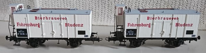 Heris H0 - 50902 - Set di vagoni merci di modellini di treni (1) - 2 carretti della birra con la scritta “Bierbrauerei Fohrenburg Bludenz” - ÖBB