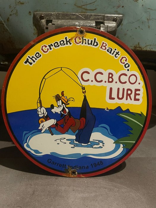 The Creek Chub Bait Co - 珐琅标志 (1) - 搪瓷