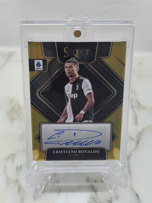 2022/23 - Panini - Select Serie A - Cristiano Ronaldo - Auto - Signatures 1/3 - 1 Card