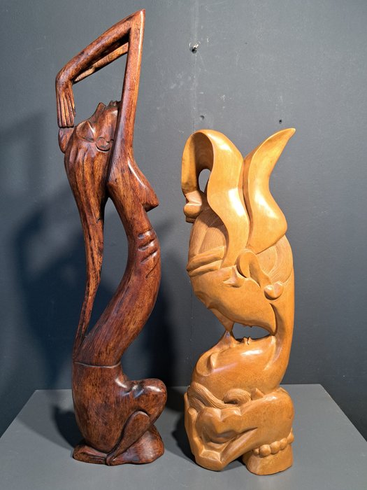 Sculptures in art deco style - Indonesia  (No Reserve Price)