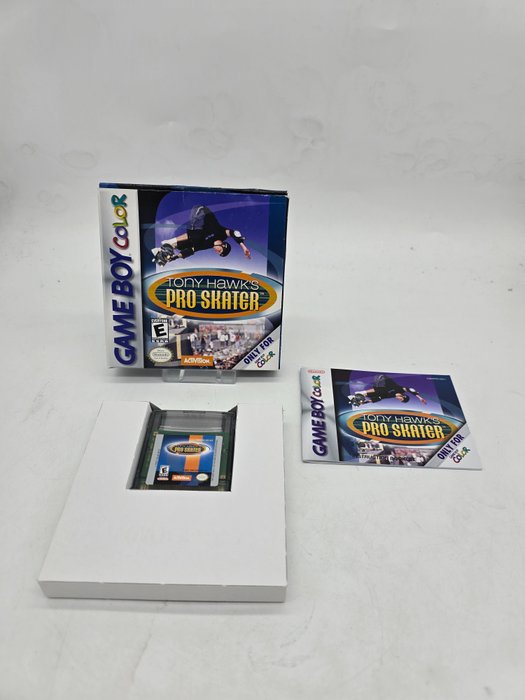 OLD STOCK Extremely Rare Nintendo Game Boy Color TONY HAWK'S PRO SKATER  First edition usa - Nintendo Gameboy, boxed with game, Inlay, and manual - TV-spel - I originallåda