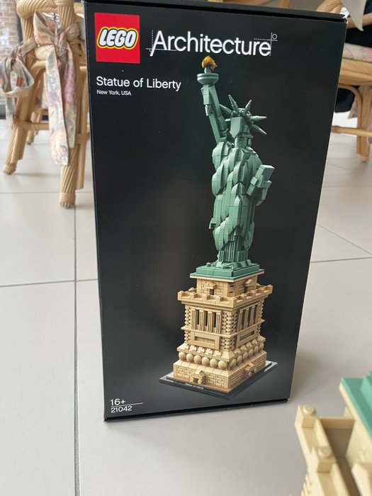 Lego - Építészet - 21042 - Statue of Liberty
