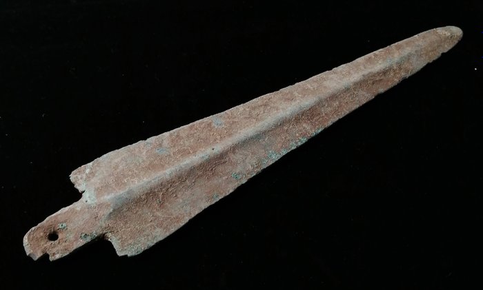 Edad del Bronce Bronce Cabeza de lanza sólida  (Sin Precio de Reserva)