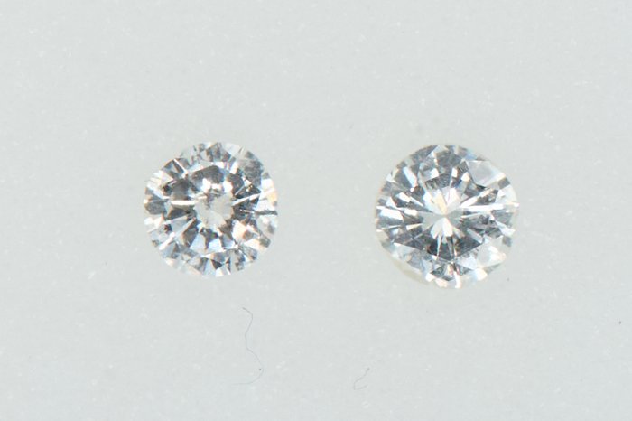 2 pcs 钻石 - 0.24 ct - 圆形的 - NO RESERVE PRICE - G - H - I1 内含一级