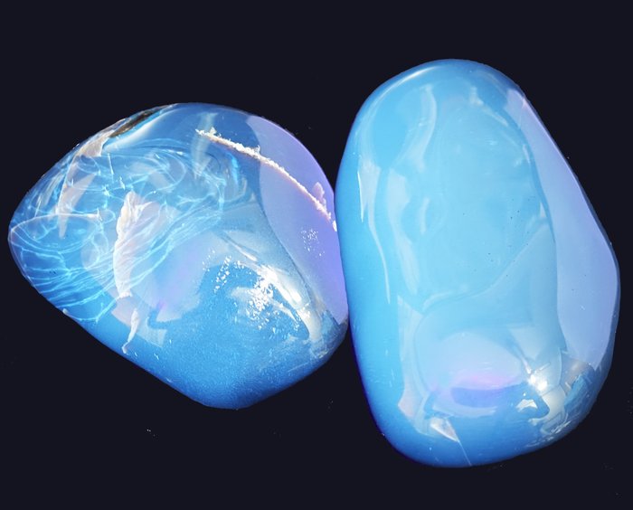 Dark Blue Amber and Translucent Dark Blue Monoliths, Completely Polished- 472 g - (2)
