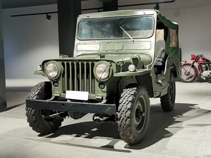 Jeep - Willys 2.2 - 1945