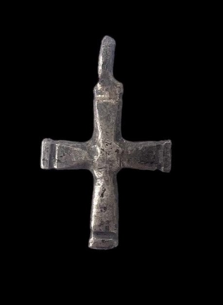 Medieval, Crusaders Era Silver pendant (cross) - 20 mm