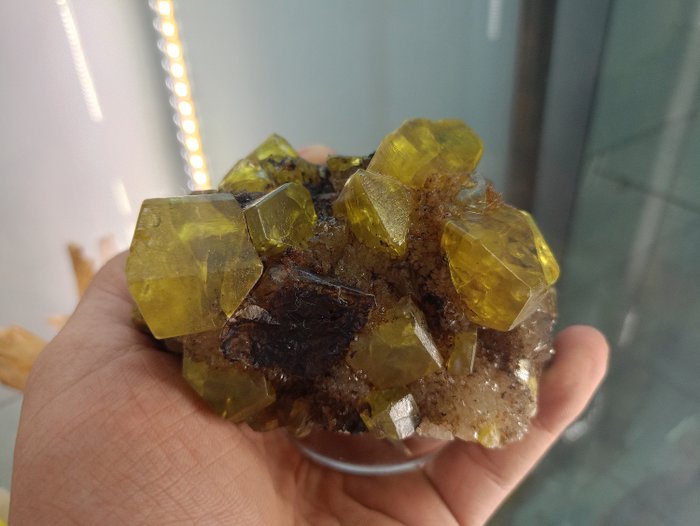 Sulfur Kolekcja minerałów - Wysokość: 7 cm - Szerokość: 10 cm- 650 g - (1)