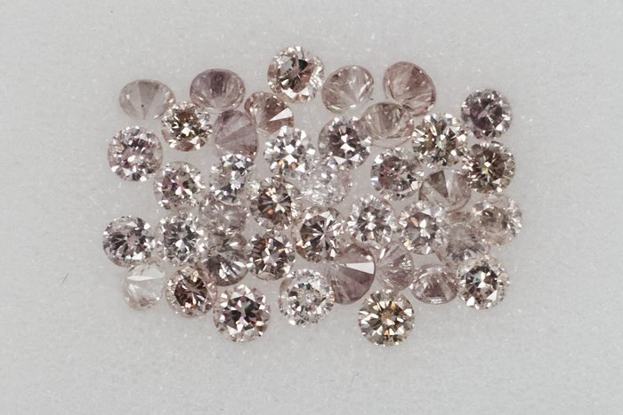 40 pcs Diamante - 0.84 ct - Rundă - NO RESERVE PRICE - Mix Brown - Pink* - SI1, SI2, VS1, VS2