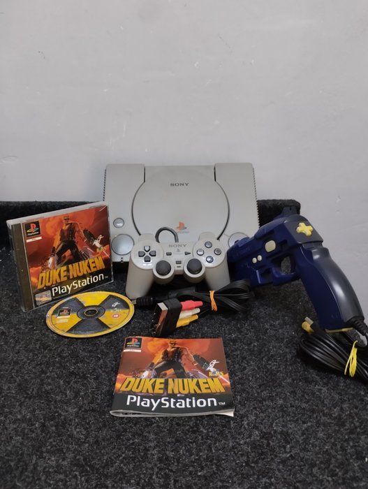 Sony play station 1 SCPH -7502 - Set of video game console + games