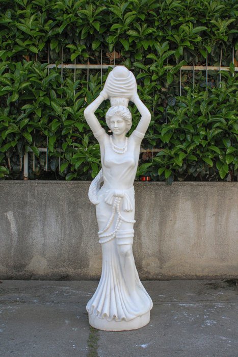 Skulptur, "Dama con Brocca" - 145 cm - Weißer Statuenmarmor
