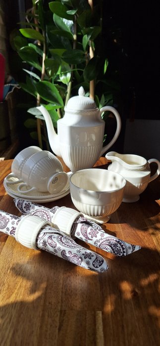 Wedgwood - Coffee and tea service (9) - Edme - Porcelain