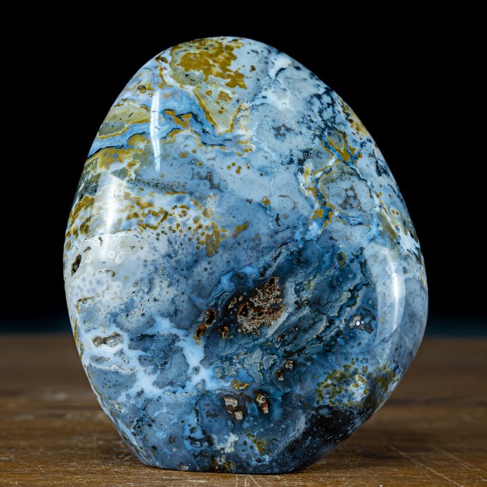 Natural Very Artistic Agate Freeform- 1376.15 g