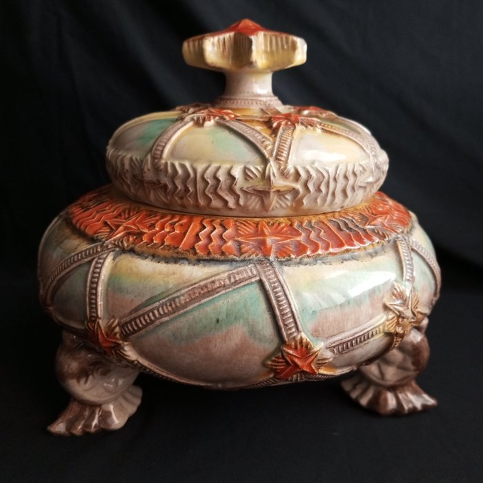 Dümler & Breiden - Vaso con coperchio (1)  - Ceramica