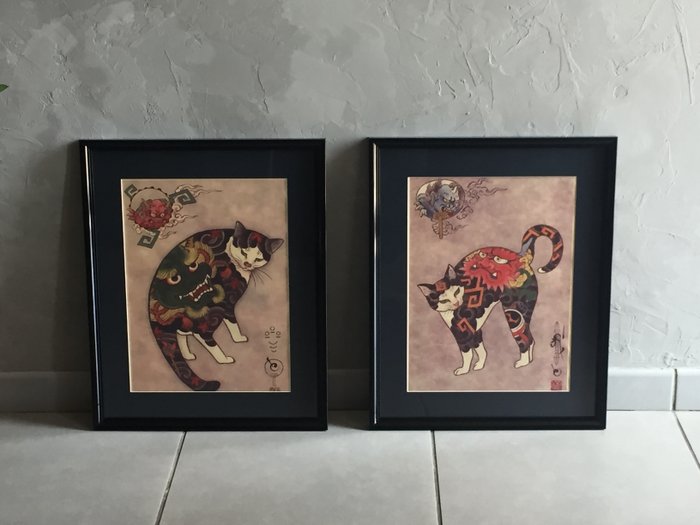 Horitomo 彫巴 - 2 C-Print - Monmon Cats - duo double dragon Monmon Cats tattoo-dragon vert tattoo-dragon rouge tattoo-Reproduction tirage - 2015