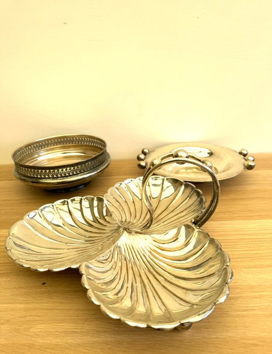 成套餐具 (3) - 展示托盤-碗 - 銀盤