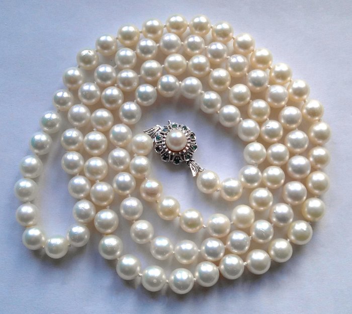 Collana Oro bianco 18 kt - Perle Akoya - Smeraldi - Lunghezza 82 cm 
