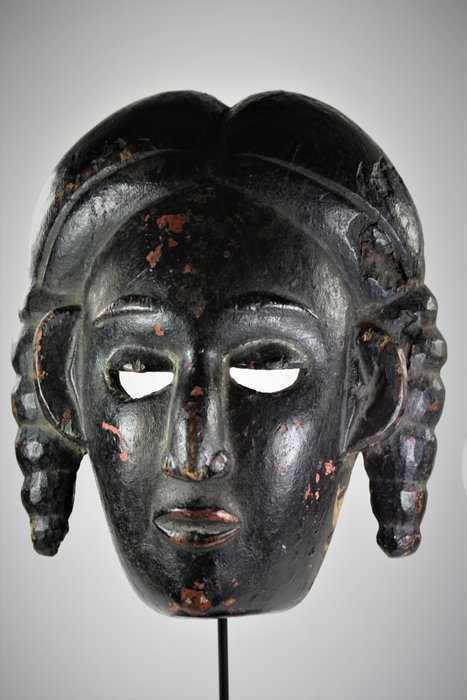 Mask - 伊比比奥 - 尼日利亚