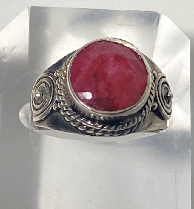 Exclusive ring with Natural Ruby - Communication with your guardian angel. 925 Sterling Silver. - Ring