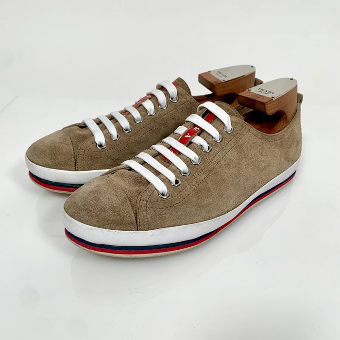 Prada - Low Sneaker - Größe: Shoes / EU 40.5, UK 6,5
