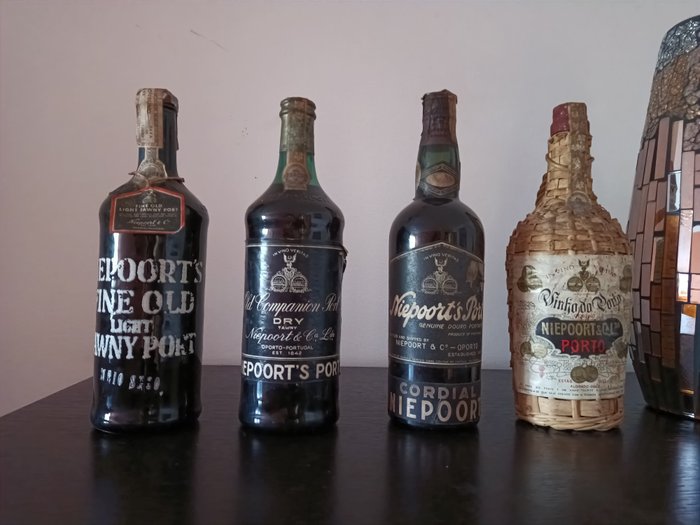 Niepoort: Fine Old Light Twany, Old Companion Dry, Cordial & Aloirado Doce - 杜罗 - 4 Bottles (0.75L)