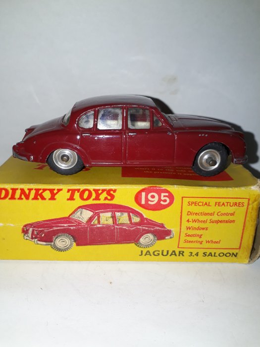 Dinky Toys 1:48 - 1 - Voiture miniature - ref. 195 Jaguar 3.4 litre saloon