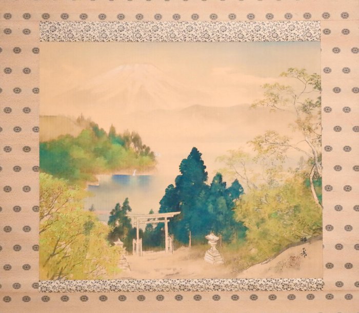 Mt.Fuji 富士山 and Lake Ashi 芦ノ湖 - Hanging Scroll Landscape - Original Wooden Box - “Kawashima Baikan 川島梅関（1902-1977）" - Japan  (Ingen mindstepris)