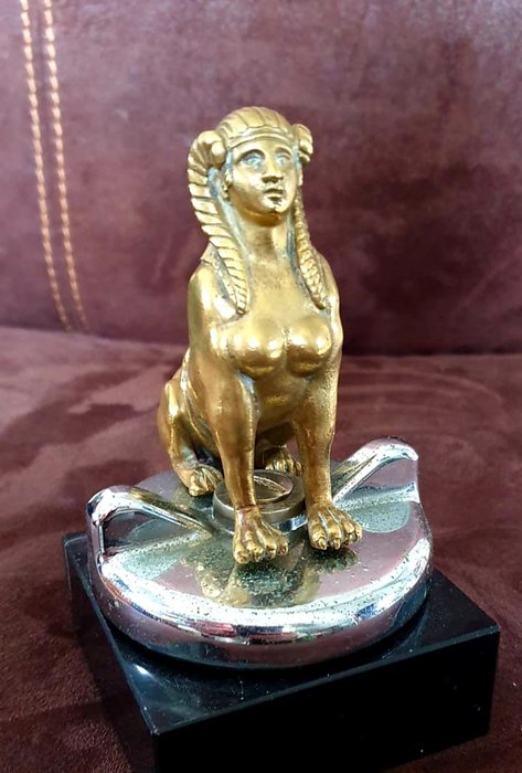 Peça de carro (1) - anders - Ornament Sphinx - 1920-1930