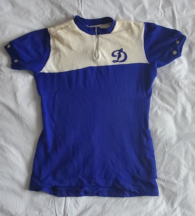 Dinamo - Kerékpározás - 1980 - Csapat viselet