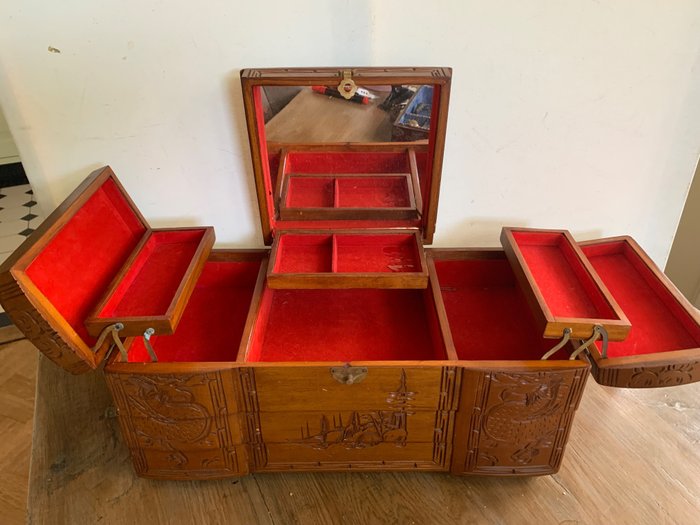 Jewelry box - Wood - China - 20th - early (WW I)