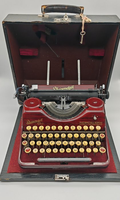 Rheinmetll Portable KST 2 - 1930s 打字机 - 人造树胶, 铁（铸／锻）