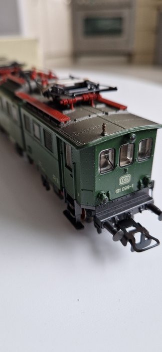 Märklin H0 - 3329 - 電氣火車 (1) - BR 191 - DB