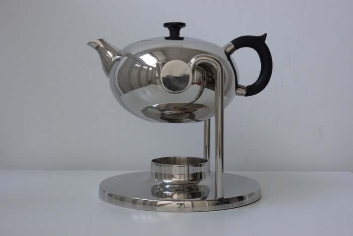 Teapot - Bauhaus Style - Tumble / Tilt Teapot - Chrome-plated metal