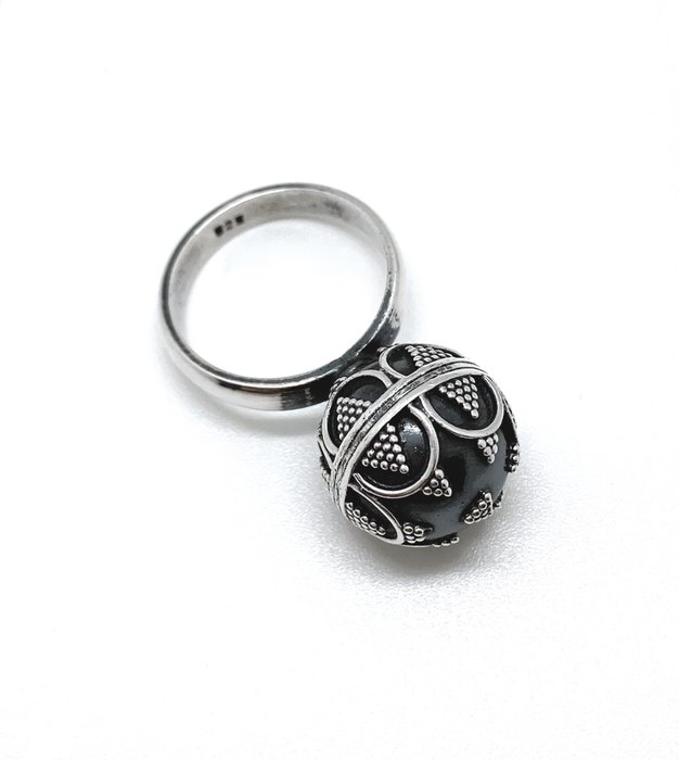 Harmony Ball Ring - Silver 925 - Indien - 10,13 gr. - Indien - 2000-talet