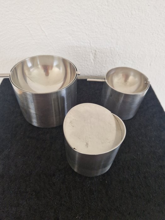 Stelton - Arne Jacobsen, Aart Roelandt - 烟灰缸  (3) - Cylinda Line + Ashtray for non smokers - 钢材（不锈钢）
