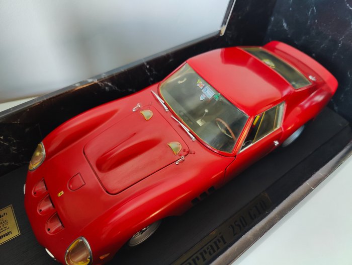 Revell - 1:12 - Ferrari 250 GTO