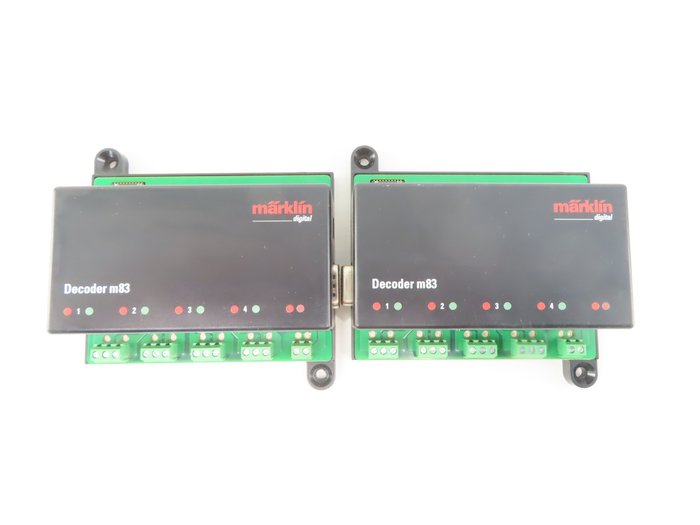 Märklin H0轨 - 60832 - 数控单元 (2) - 2x 接收器，用于开关点、信号和解耦导轨