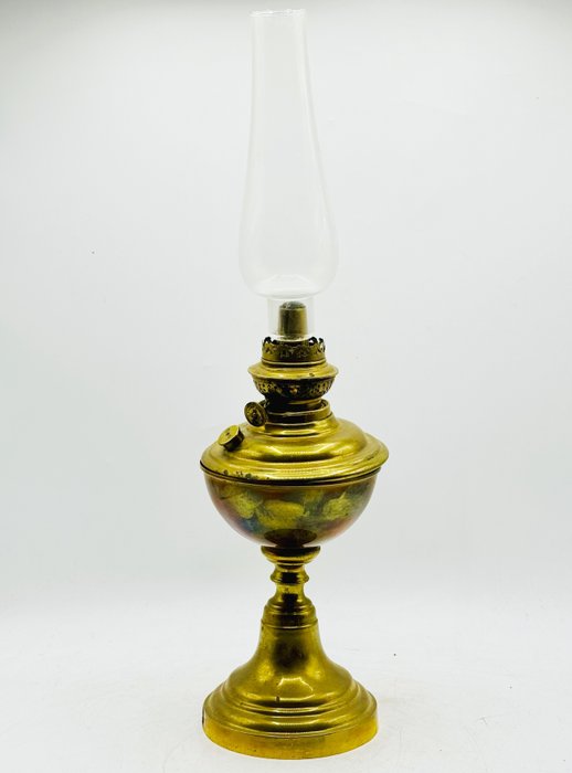 Tischlampe - Öllampe - Messing