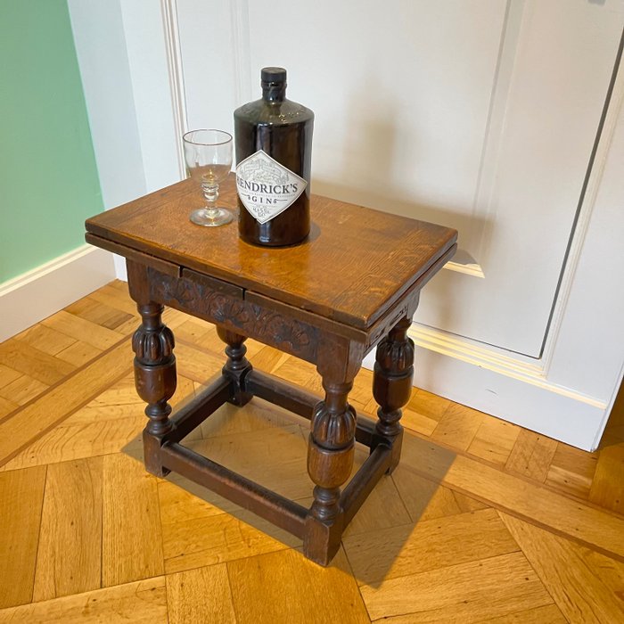 Pull out joint stool drinks table - Mesa de centro - Carvalho, Madeira