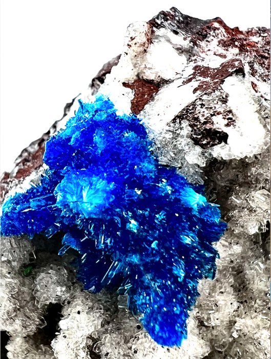 pentagonitexemplar kristaller - Höjd: 50 mm - Bredd: 50 mm- 86 g