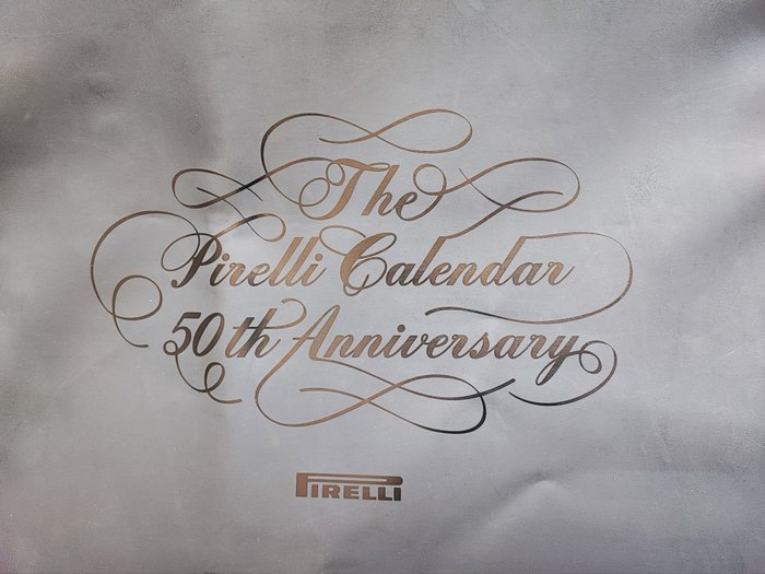 Helmut Newton - Calendrier Pirelli 50ème anniversaire
