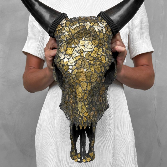 無底價 - 令人驚嘆的牛頭骨，玻璃馬賽克鑲嵌 - 頭骨 - Bos Taurus - 54 cm - 39 cm - 14 cm- 非《瀕臨絕種野生動植物國際貿易公約》物種 -  (1)